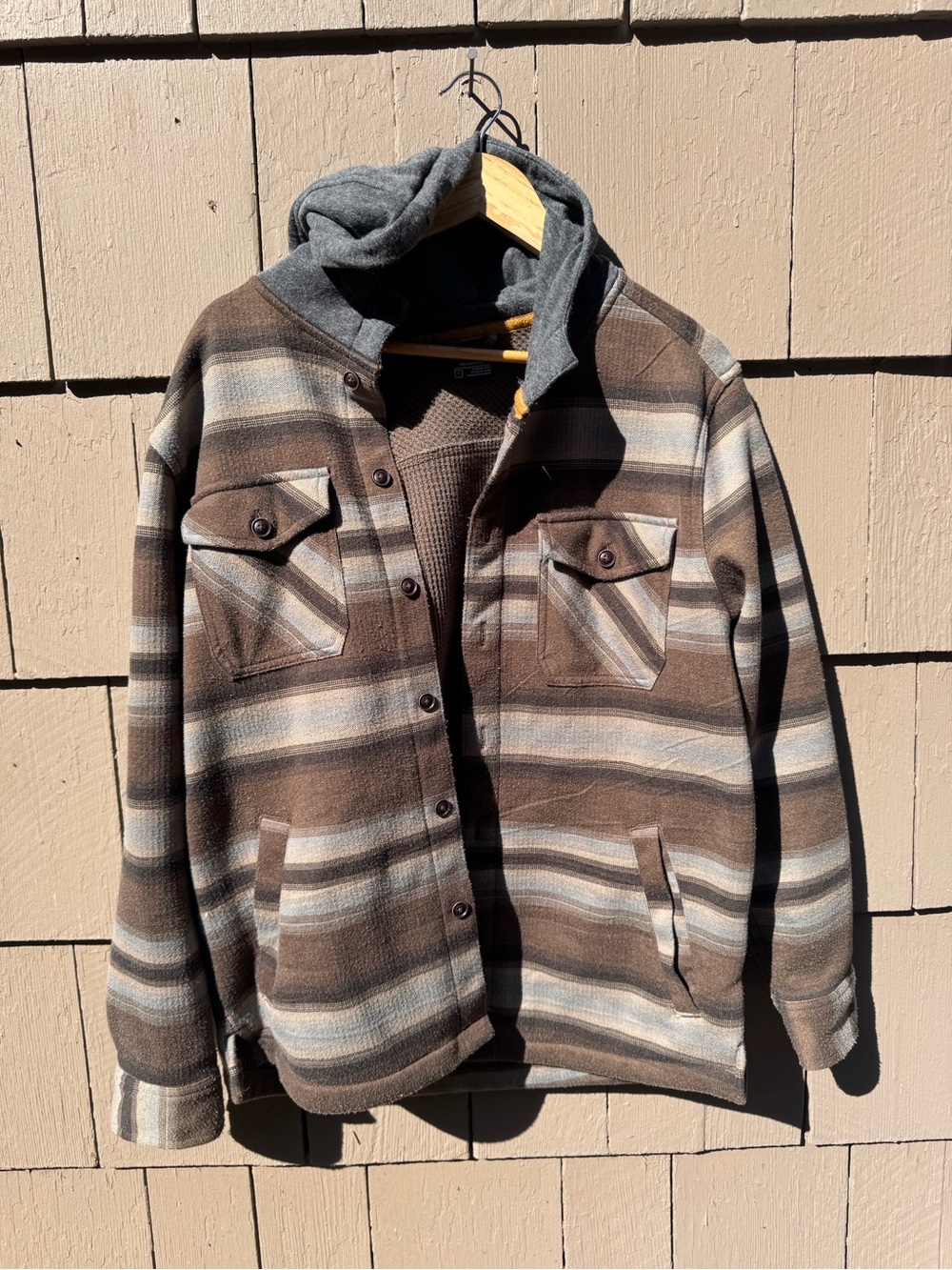 Men’s Heavy Quiksilver Jacket with Hood